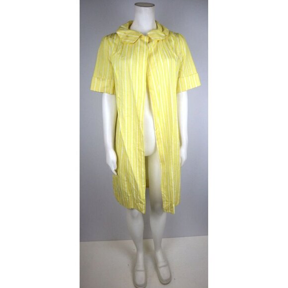 VINTAGE 70s WOMEN'S YELLOW STRIPED SHORT SLEEVE OPEN HOUSE DRESS ROBE - SIZE S - Picture 1 of 7